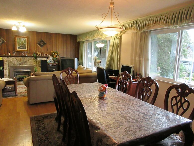 Quite House Near Vancouver Airport