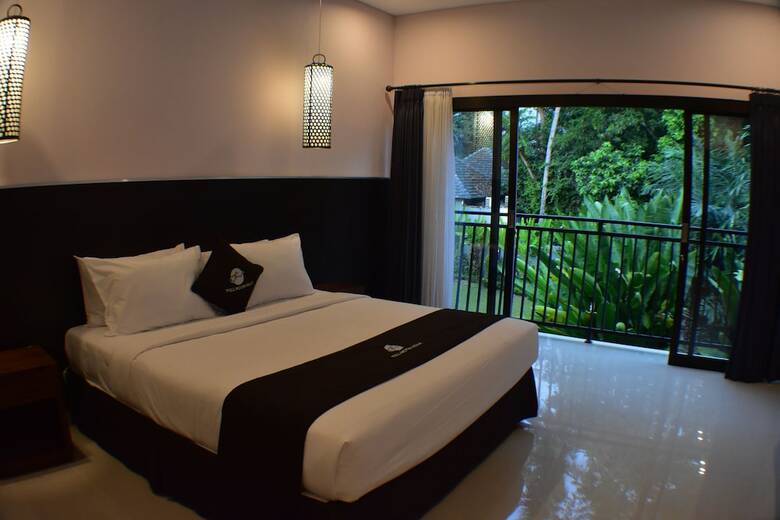 Bed & Breakfast Purnama Hotel