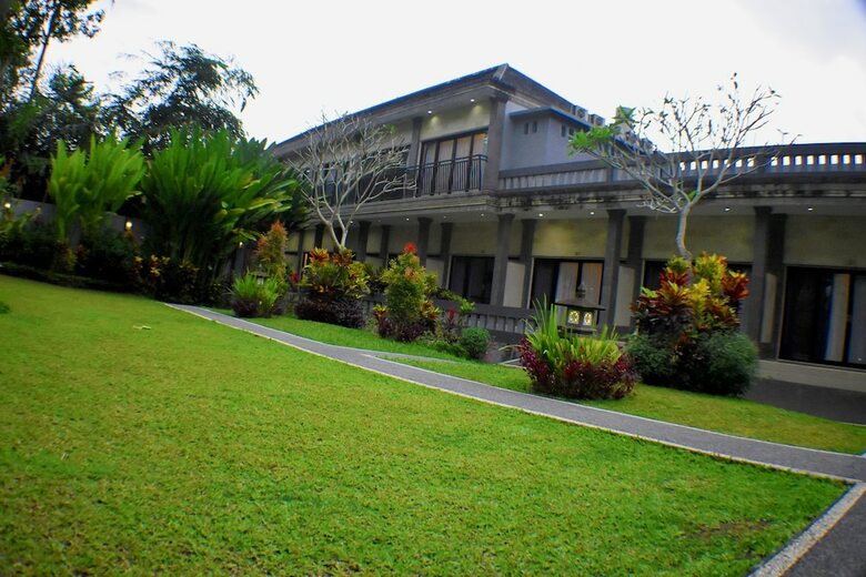 Bed & Breakfast Purnama Hotel
