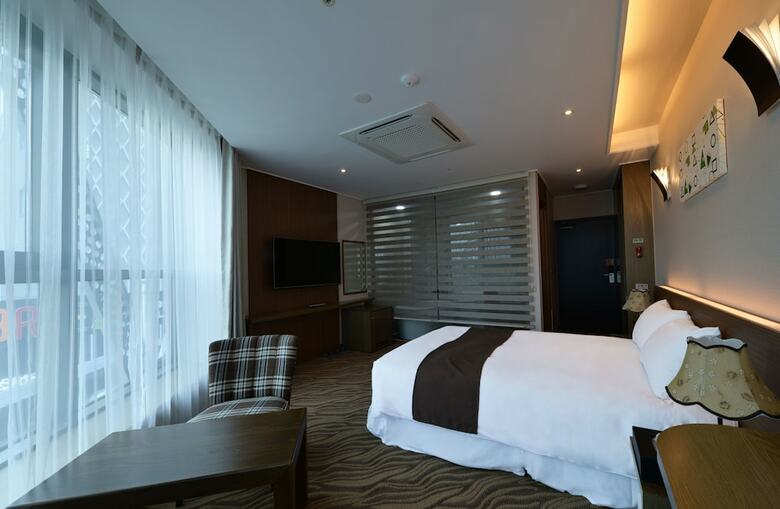 Naju City Hotel