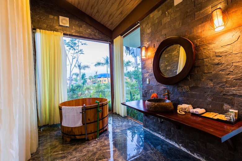Hamya Hotsprings And Resort