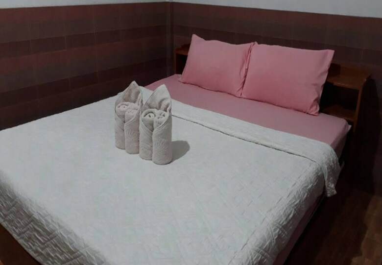 Hostal Changphuak Gate Guesthouse