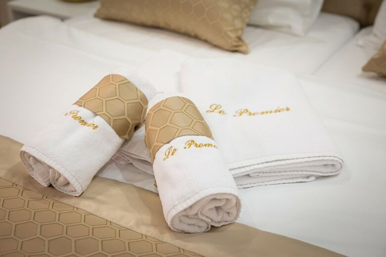 Hotel Le Premier Rooms