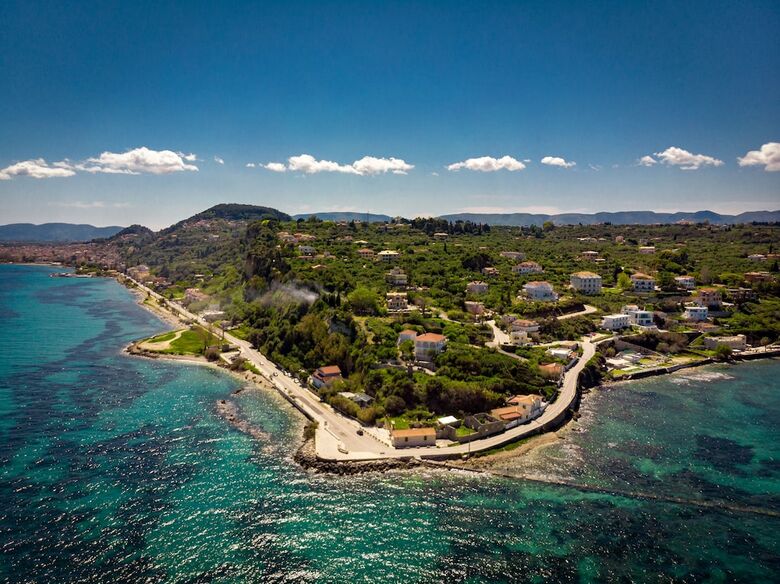 Aparthotel Elena's Luxury Studios And Apartments