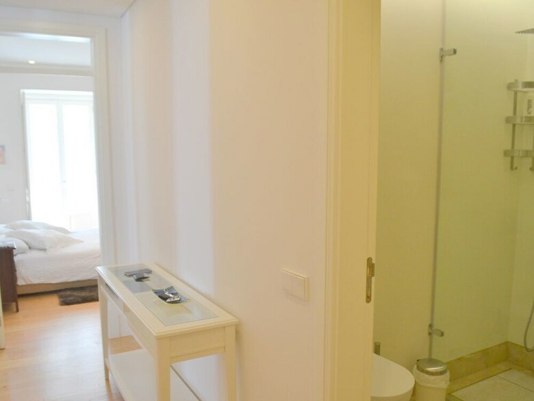 Apartamentos Rh Maestro 74