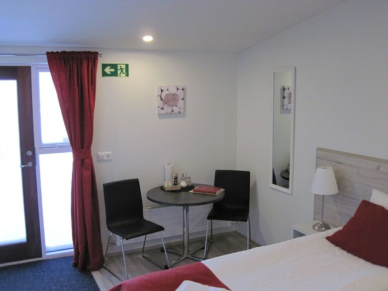 Apartamentos Sk�gar Sunset Guesthouse