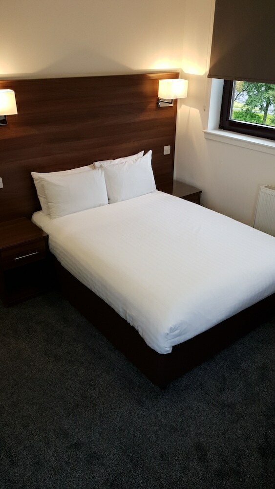 Hotel Premier Lodge