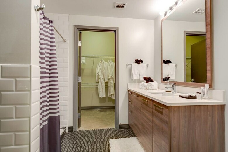 Apartamentos 3 Bedroom Unit In Downtown Dallas+pool+gym