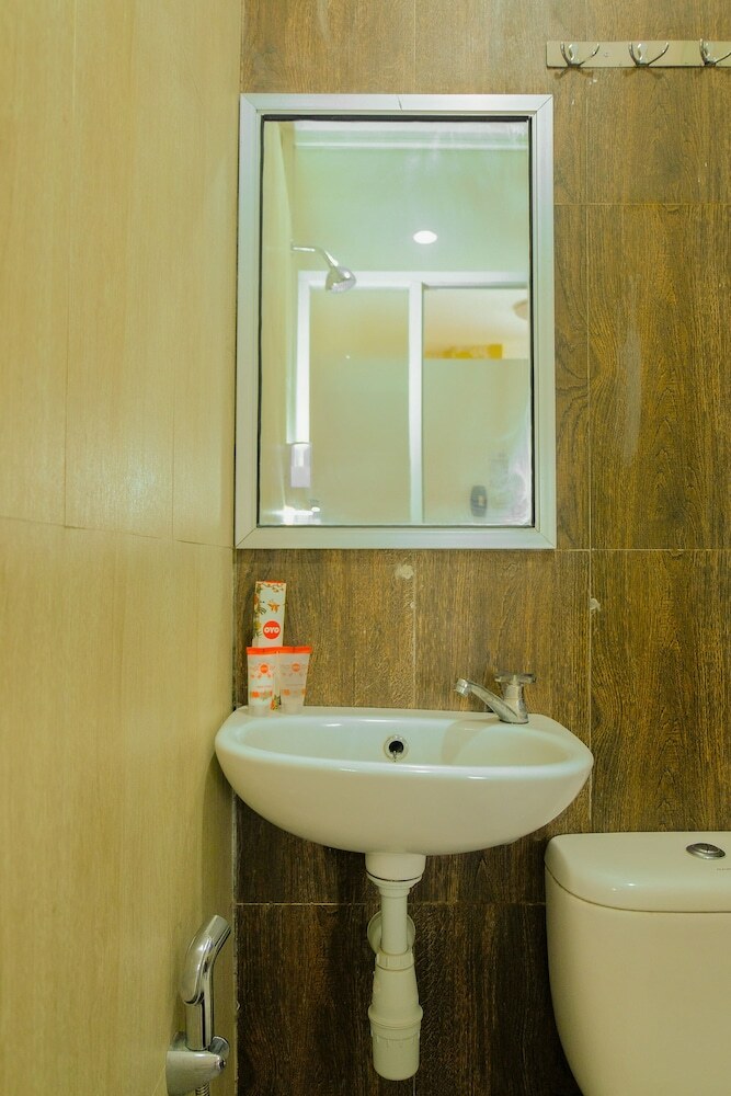 Hostal Oyo 354 32 Guest House