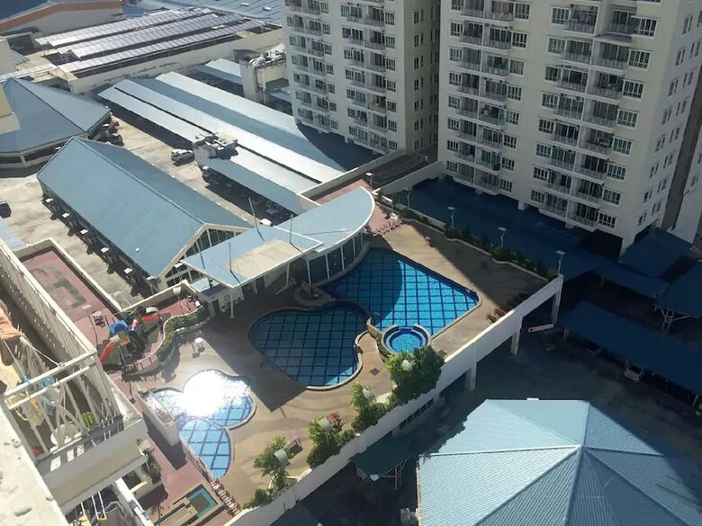 Apartamentos One Borneo Condominium By Josie