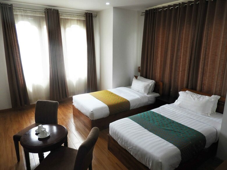 Yardroling Hotel