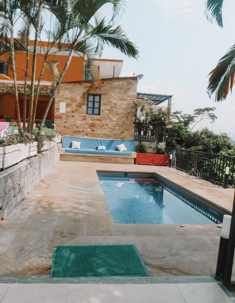 Bed & Breakfast La Boutique Anapoima