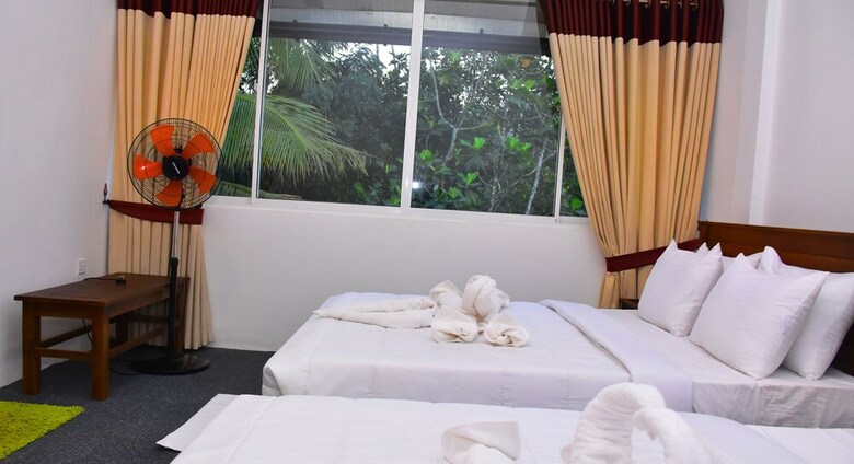 Hotel Nine Arch Budget Stay
