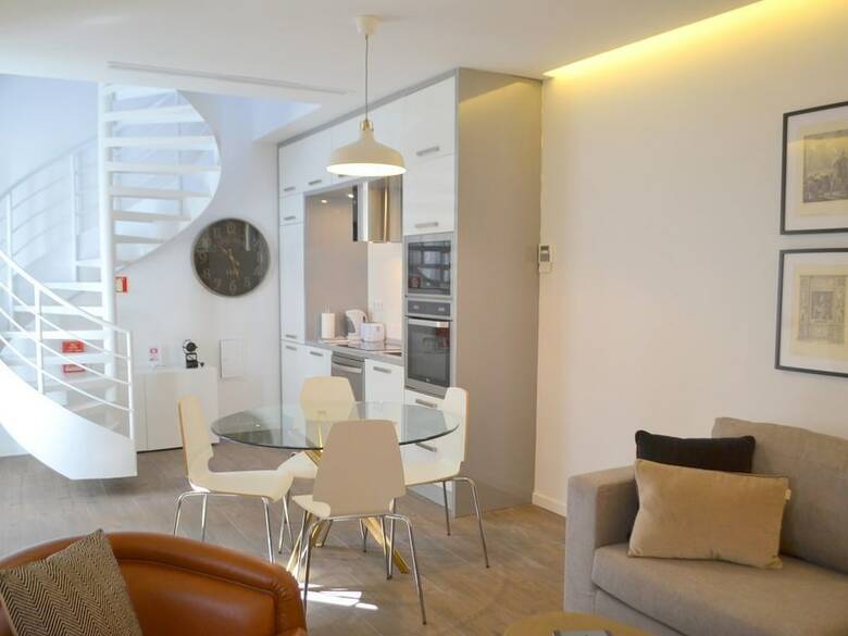 Apartamentos Rh Aqueduto Lisbon House