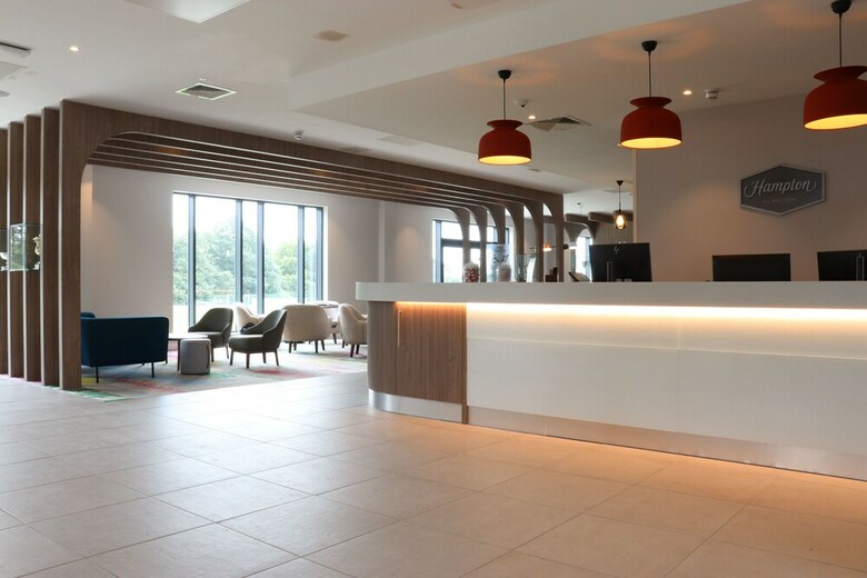 Hotel Hampton By Hilton Hamilton Park