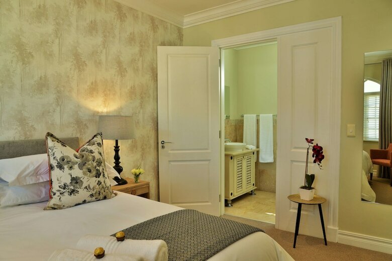 Mont D'or Hyde Park Boutique Hotel