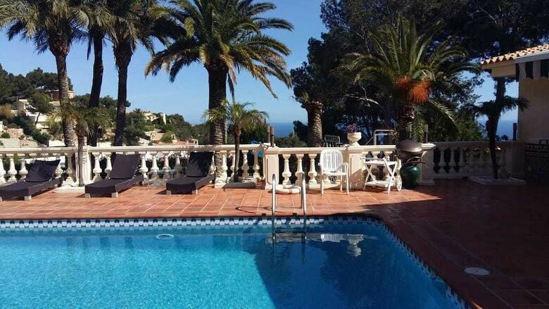 Villa Jasmin - Near Club de Golf Don Cayo