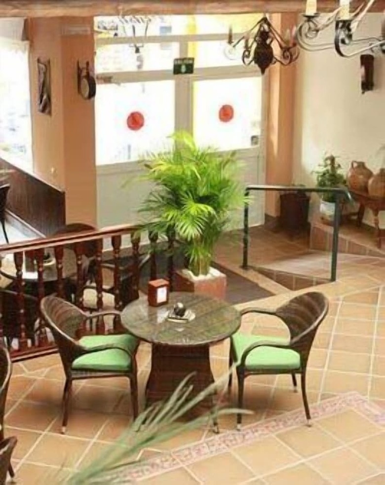 Hotel Mar�a Cristina
