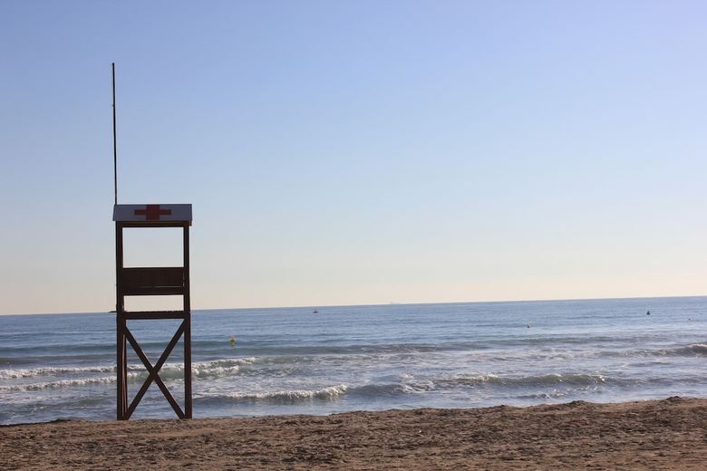 Apartamentos Albeniz Justoliver Holidays
