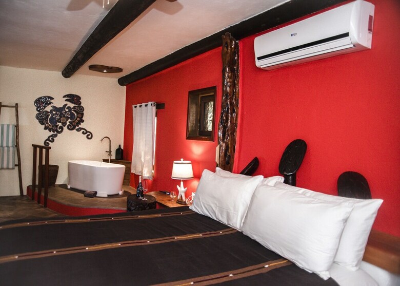 Hotel Tranquilseas Eco Lodge & Dive Center