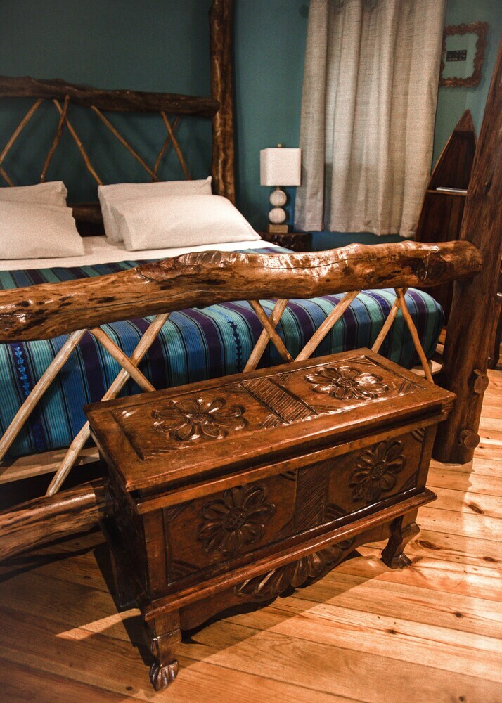 Hotel Tranquilseas Eco Lodge & Dive Center