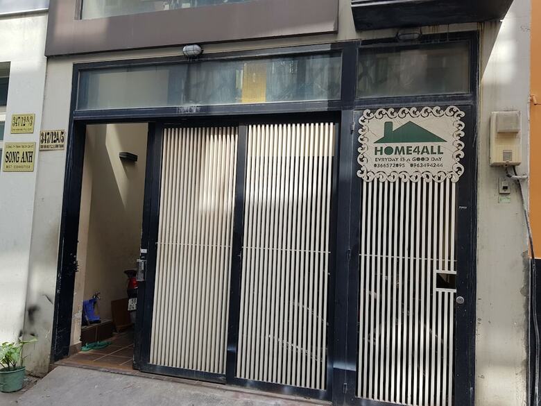 Hostal Oyo 657 Home4all