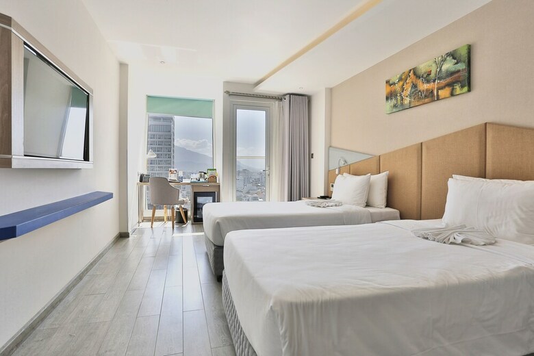 Le's Cham Hotel