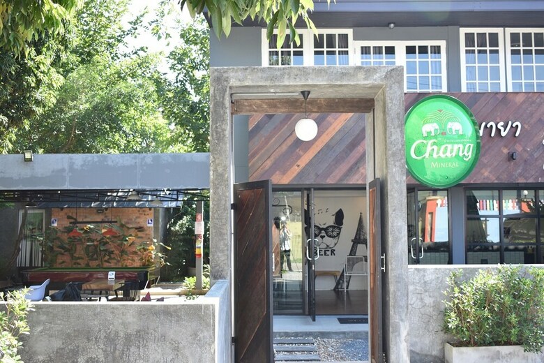 Hotel Maya Bed And Food Hostel