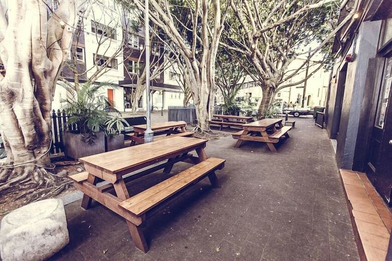 Hostal Clover Backpackers