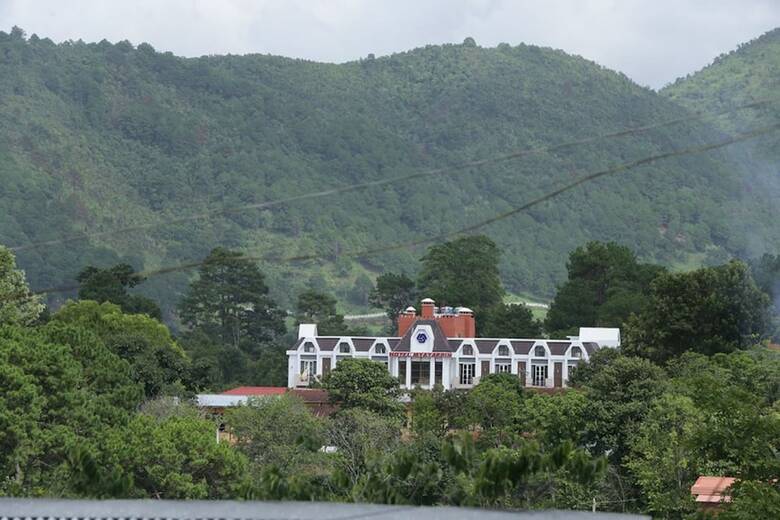Hotel Mya Yar Pin