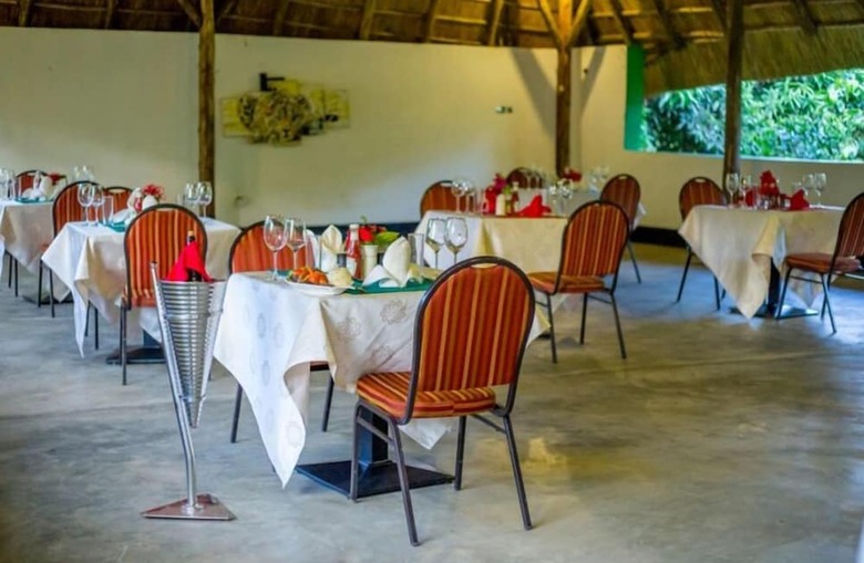Hotel Nature's Green Beach Resort