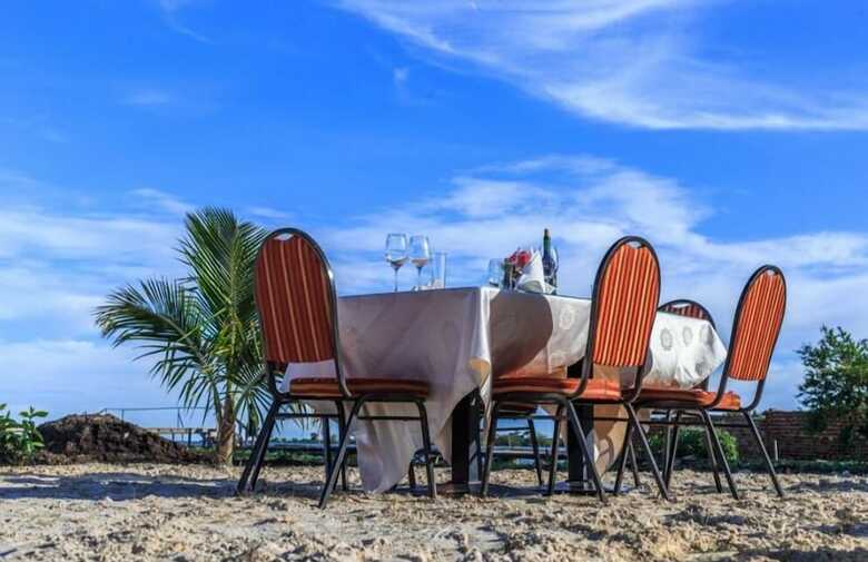 Hotel Nature's Green Beach Resort