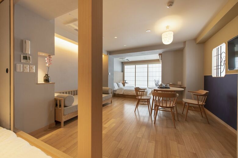 Apartamentos Uhome Akihabara Hotel