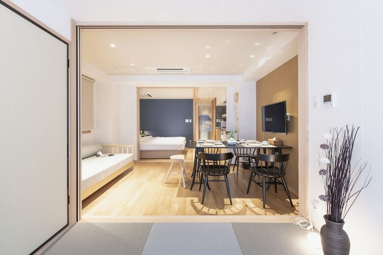 Apartamentos Uhome Akihabara Hotel