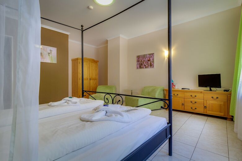 Hotel D�bener Heide