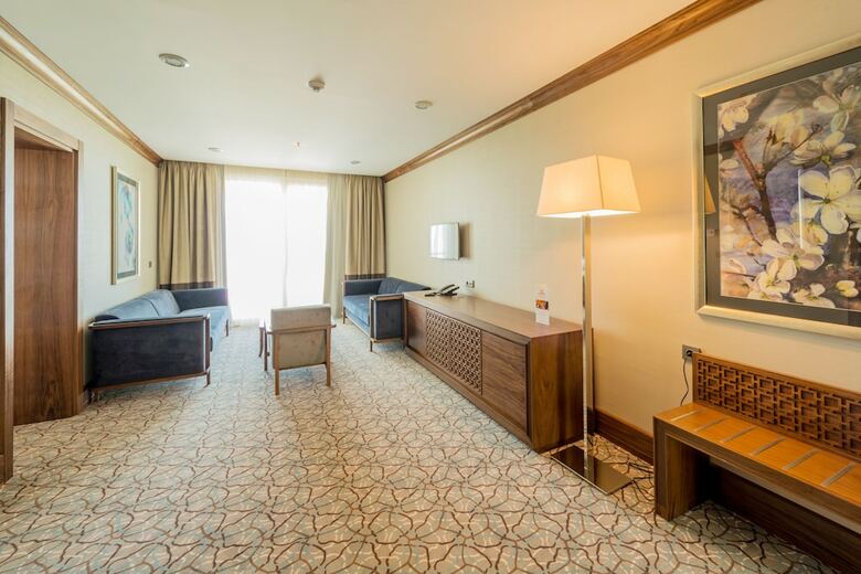 Qalaalti Hotel & Spa