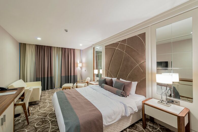 Qalaalti Hotel & Spa