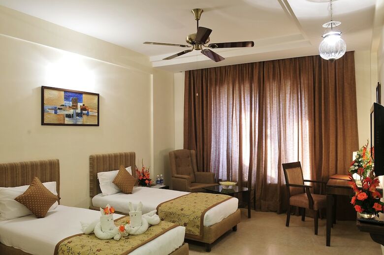 Hotel Cambay Resort Udaipur
