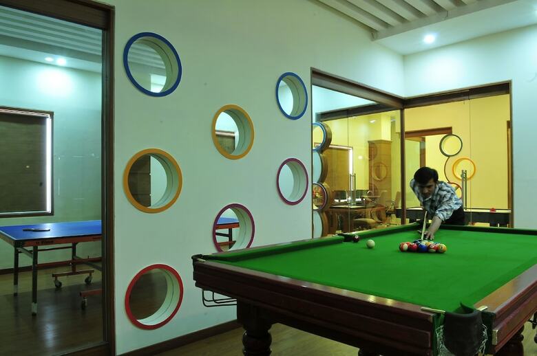 Hotel Cambay Resort Udaipur