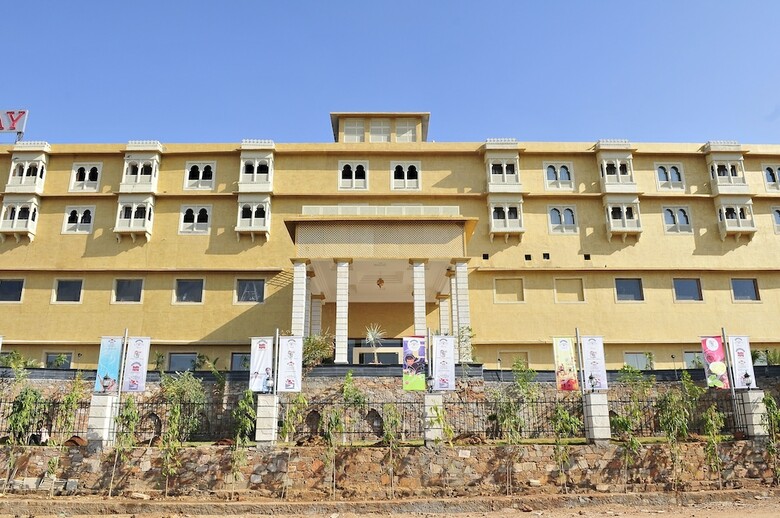 Hotel Cambay Resort Udaipur
