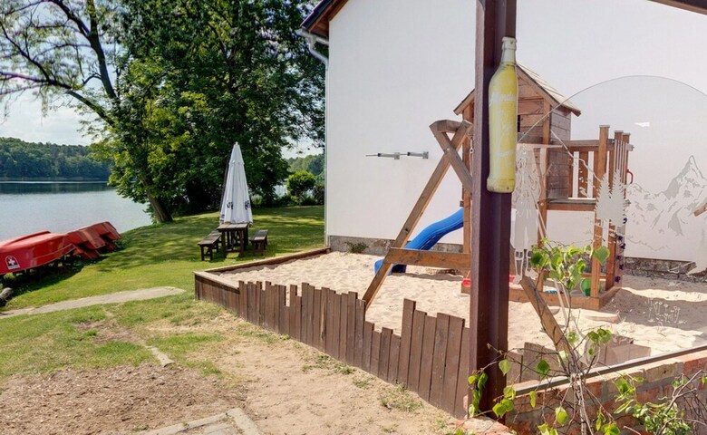 Bed & Breakfast Schweizerhaus Falkenhagen