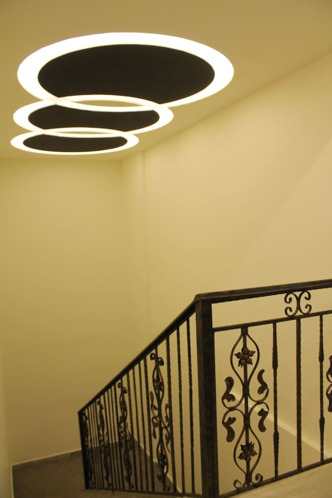 Hotel Raouche Rock Suites