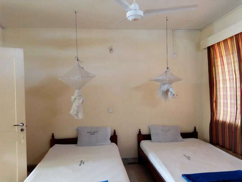 Metric Annex Hotel