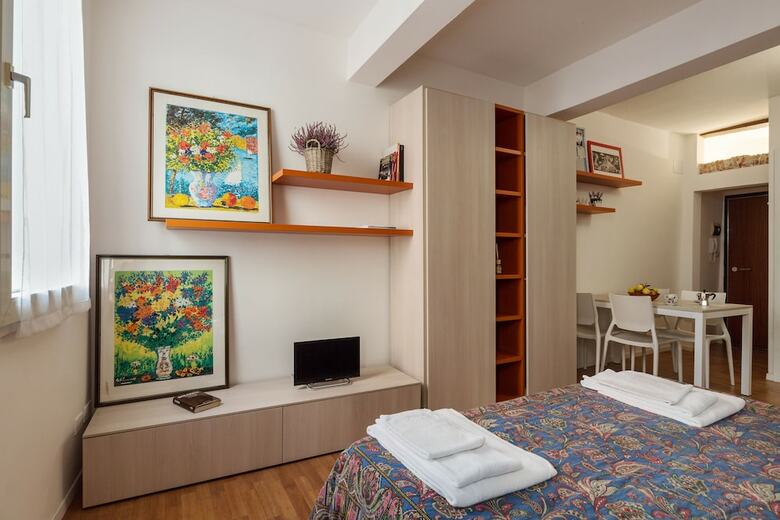 Apartamento San Felice Colourful Studio