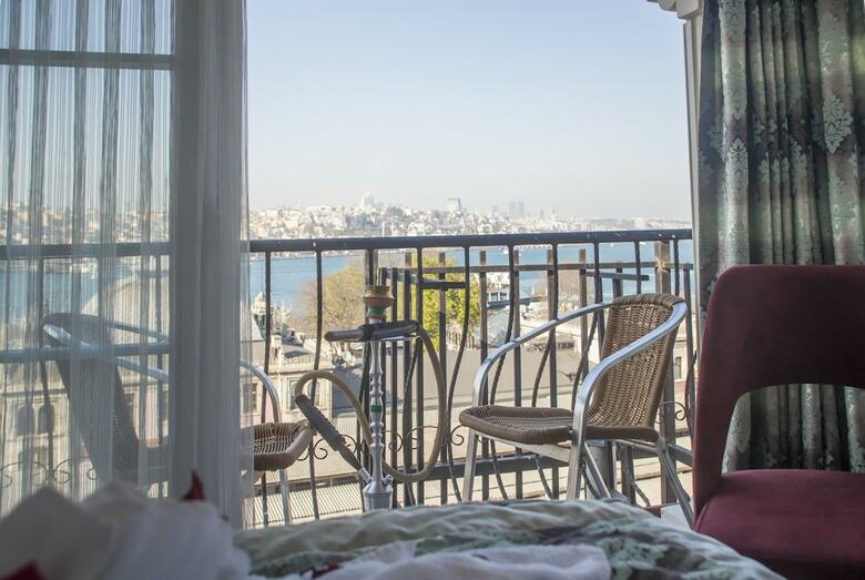 Sirkeci Esen Hotel