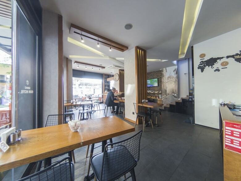 Sirkeci Esen Hotel