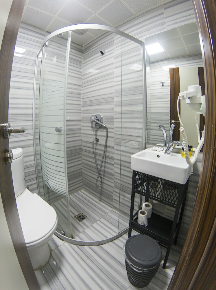 Sirkeci Esen Hotel
