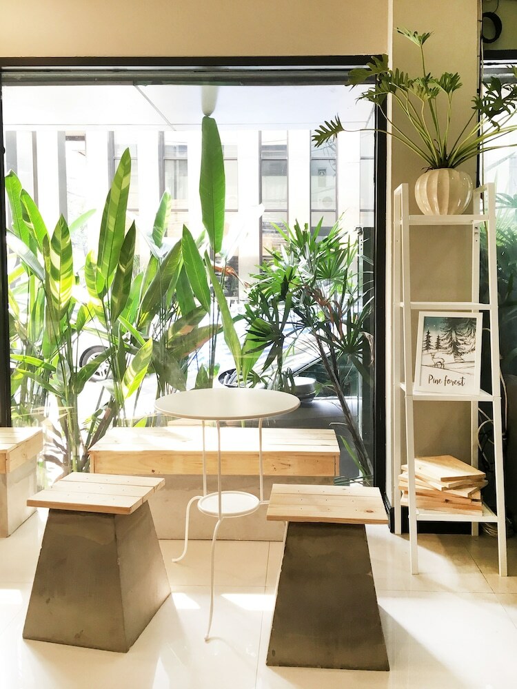 Hostal Foresttel Bkk - Hostel
