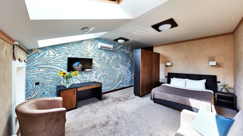 Shato Luxe Hotel