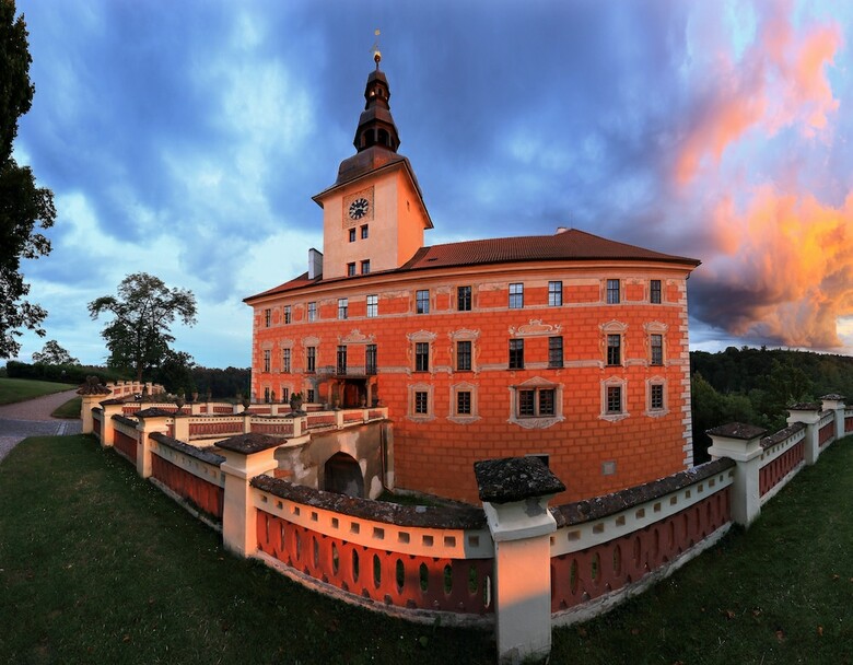 Bed & Breakfast Penzion ?ernick� Obora